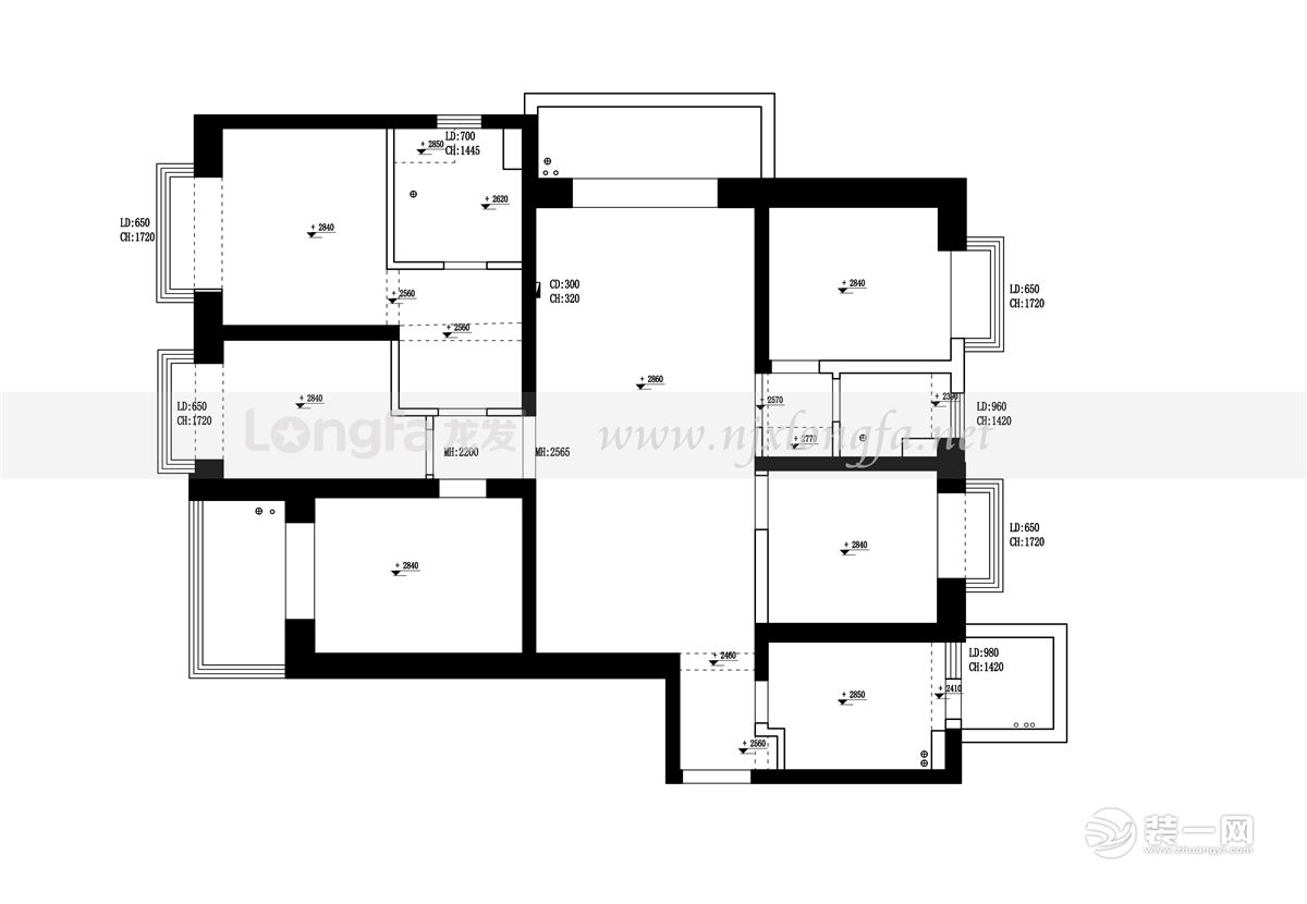 南京世茂外滩新城180平米原始户型图